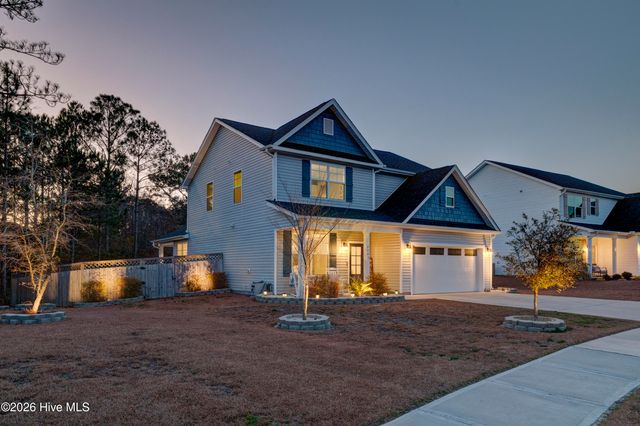 1003 Terraces Lane, Hampstead, NC 28443