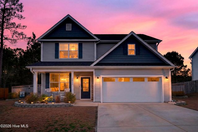 1003 Terraces Lane, Hampstead, NC 28443