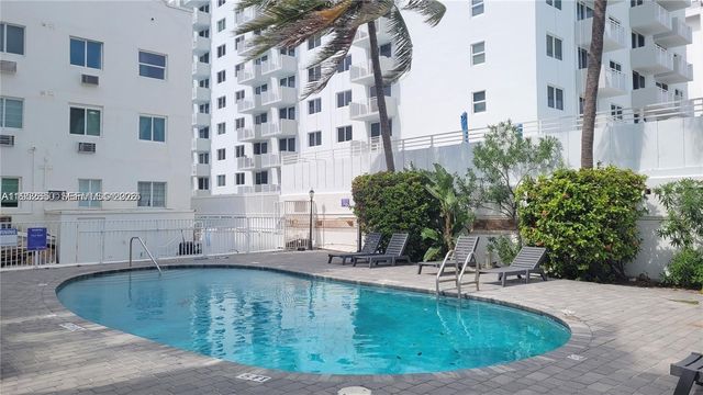 335 Ocean Dr 215, Miami Beach, FL 33139