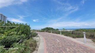 335 Ocean Dr 215, Miami Beach, FL 33139