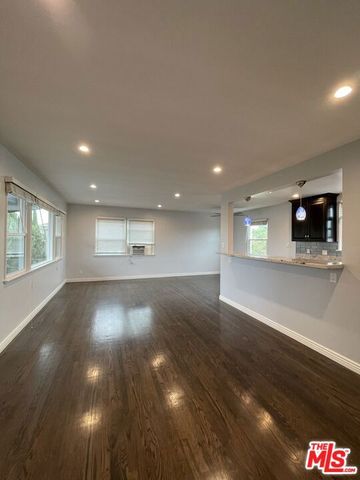 2230 Delaware Avenue, Santa Monica, CA 90404