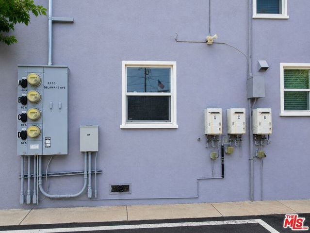 2230 Delaware Avenue, Santa Monica, CA 90404
