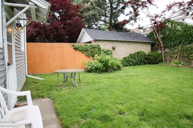 21 Turner Place, Albany, NY 12209