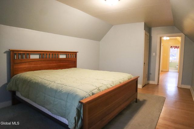 21 Turner Place, Albany, NY 12209