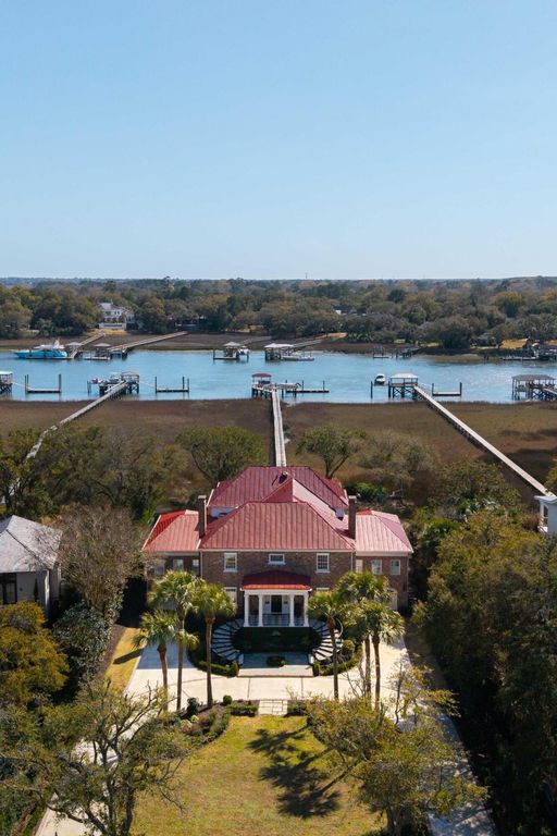 Image 1 of property listing at 13 Broughton Road, Charleston, SC 29407