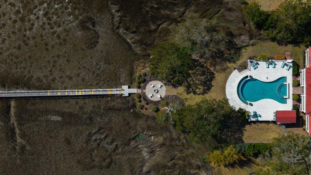 Image 106 of property listing at 13 Broughton Road, Charleston, SC 29407