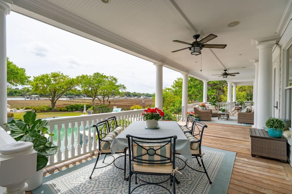 Image 30 of property listing at 13 Broughton Road, Charleston, SC 29407