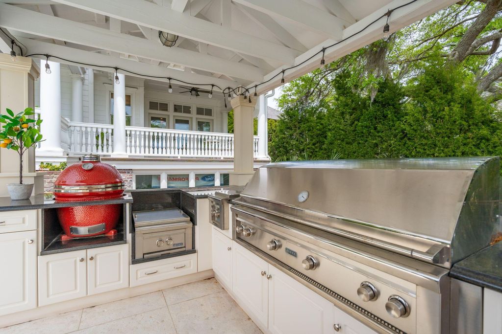 Image 85 of property listing at 13 Broughton Road, Charleston, SC 29407