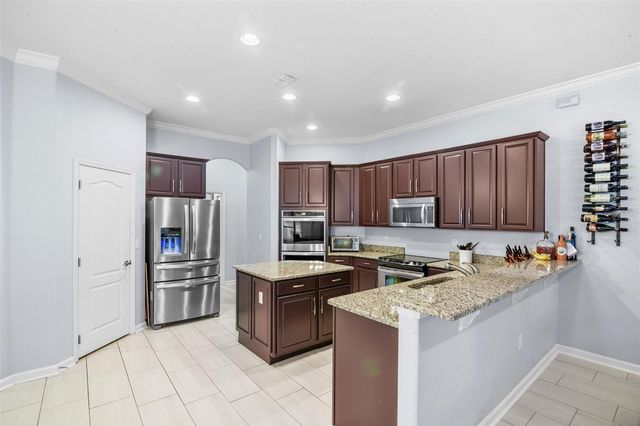 410 SAUVIGNON WAY, Groveland, FL 34736