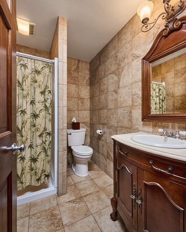 238 Dox Rd, Westfield, MA 01085