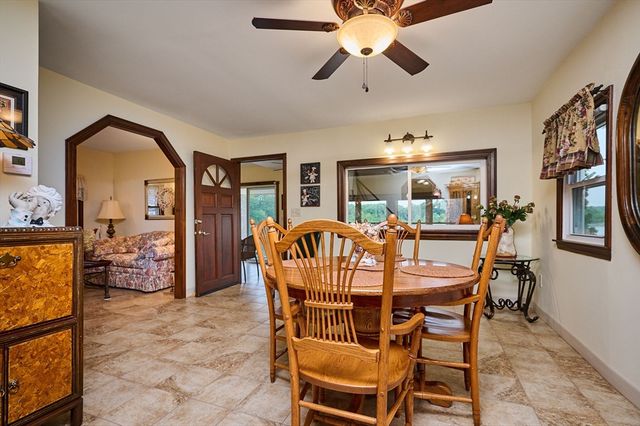 238 Dox Rd, Westfield, MA 01085
