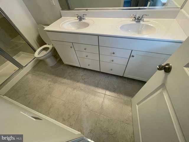 9389 BARNES LOOP, Manassas, VA 20110