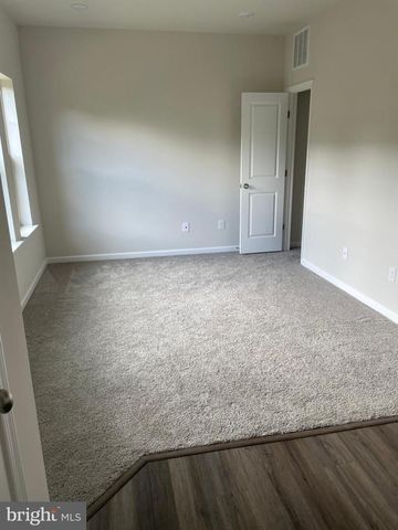 9389 BARNES LOOP, Manassas, VA 20110