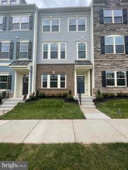 9389 BARNES LOOP, Manassas, VA 20110