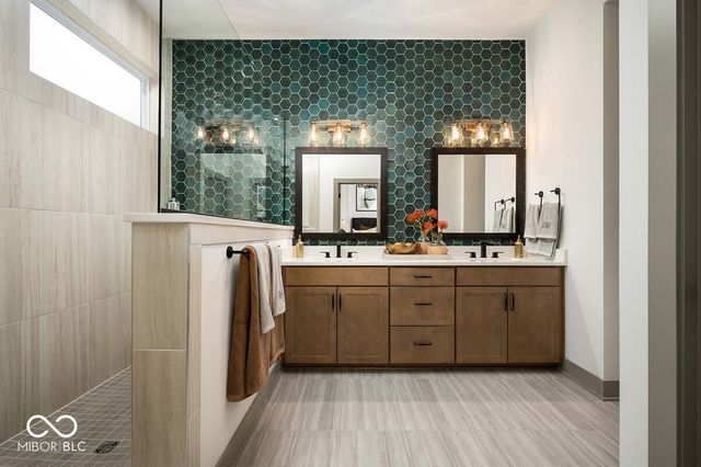 6070 Salisbury Street, Zionsville, IN 46077