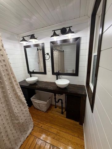 318 N 3rd Street, Fort Atkinson, WI 53538