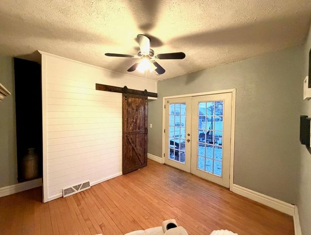 318 N 3rd Street, Fort Atkinson, WI 53538