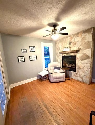 318 N 3rd Street, Fort Atkinson, WI 53538