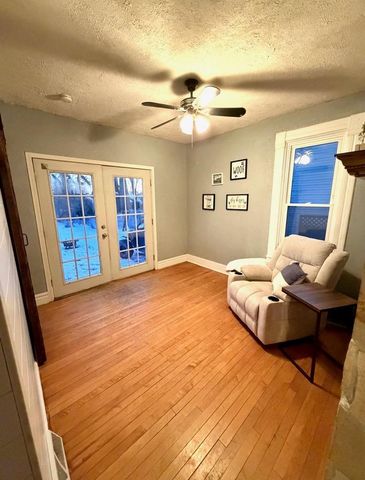 318 N 3rd Street, Fort Atkinson, WI 53538