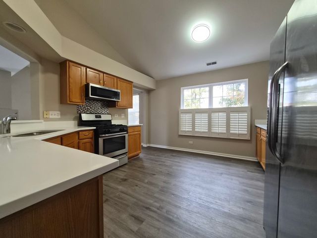 2850 Stonewater Drive 0, Naperville, IL 60564