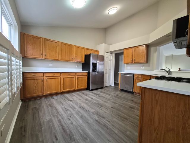 2850 Stonewater Drive 0, Naperville, IL 60564