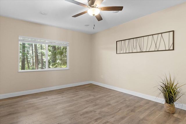2210 Pinewood Ln, Pollock Pines, CA 95726