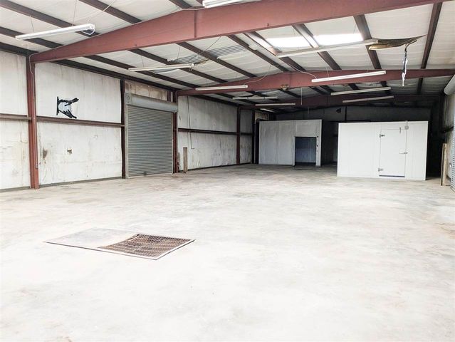 6903 SE Bishop Rd, Lawton, OK 73501