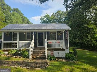 559 SE Donahoo Road SE, Silver Creek, GA 30173