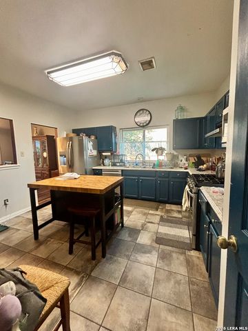 7108 Cloudview, San Antonio, TX 78250