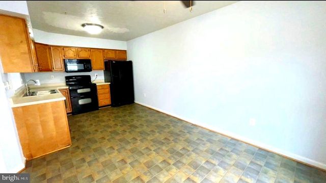 1829 WATCH HOUSE CIR S, Severn, MD 21144