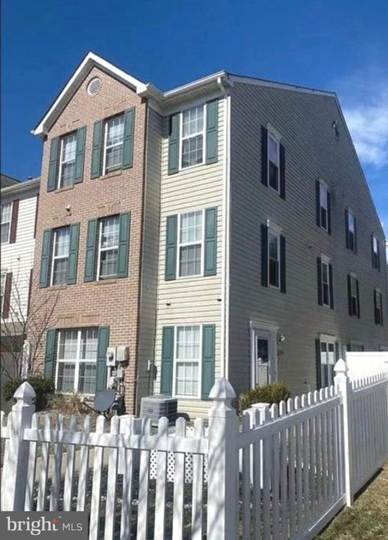 1829 WATCH HOUSE CIR S, Severn, MD 21144