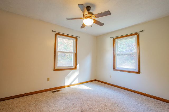 320 Cravens Hollow Road, Liberty, KY 42539