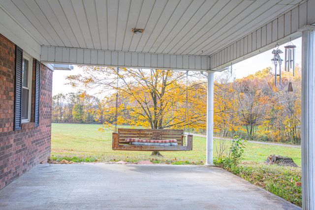320 Cravens Hollow Road, Liberty, KY 42539