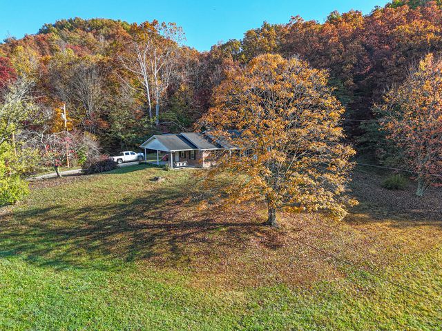 320 Cravens Hollow Road, Liberty, KY 42539