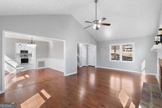 11 Ridgeview Drive SE, Silver Creek, GA 30173