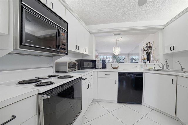 7501 Fairfax Drive, Tamarac, FL 33321