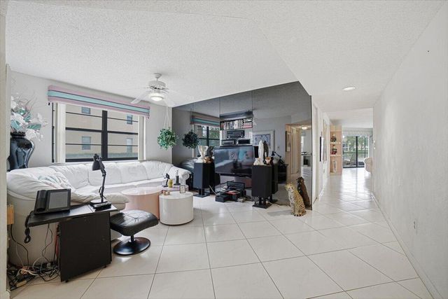 7501 Fairfax Drive, Tamarac, FL 33321
