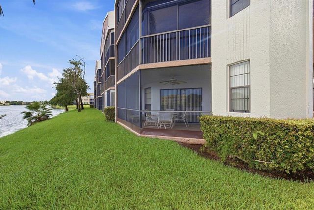 7501 Fairfax Drive, Tamarac, FL 33321