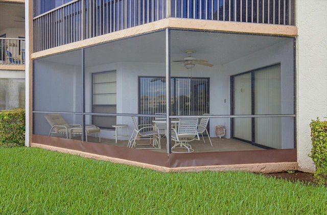 7501 Fairfax Drive, Tamarac, FL 33321