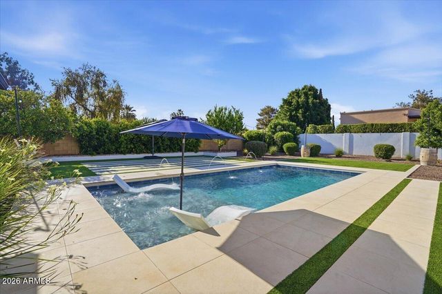 180 E BIRD Lane, Litchfield Park, AZ 85340