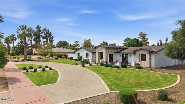 180 E BIRD Lane, Litchfield Park, AZ 85340