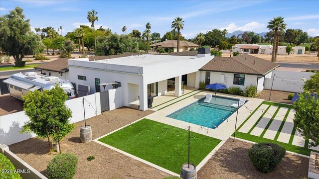 180 E BIRD Lane, Litchfield Park, AZ 85340