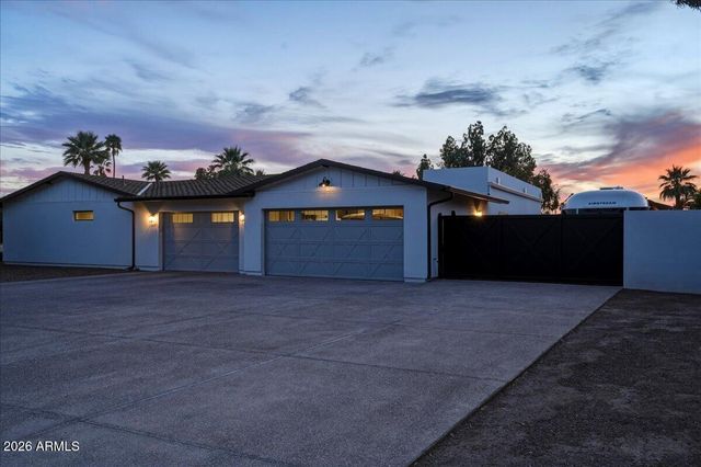 180 E BIRD Lane, Litchfield Park, AZ 85340