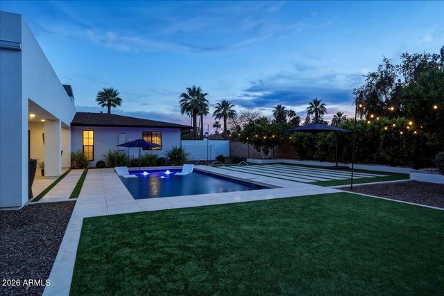 180 E BIRD Lane, Litchfield Park, AZ 85340