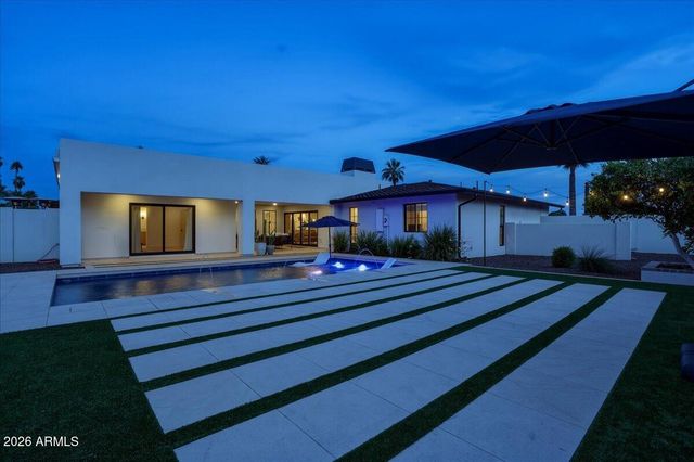 180 E BIRD Lane, Litchfield Park, AZ 85340