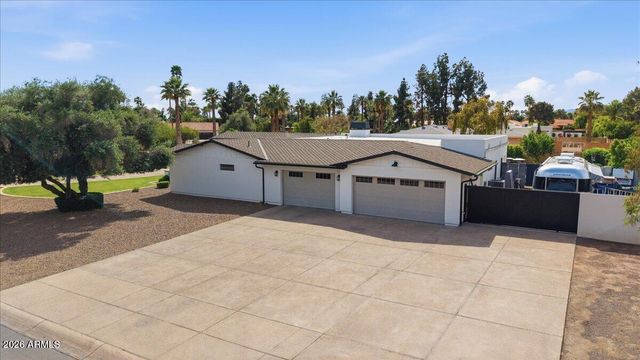 180 E BIRD Lane, Litchfield Park, AZ 85340