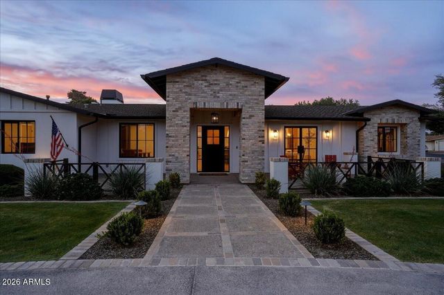 180 E BIRD Lane, Litchfield Park, AZ 85340