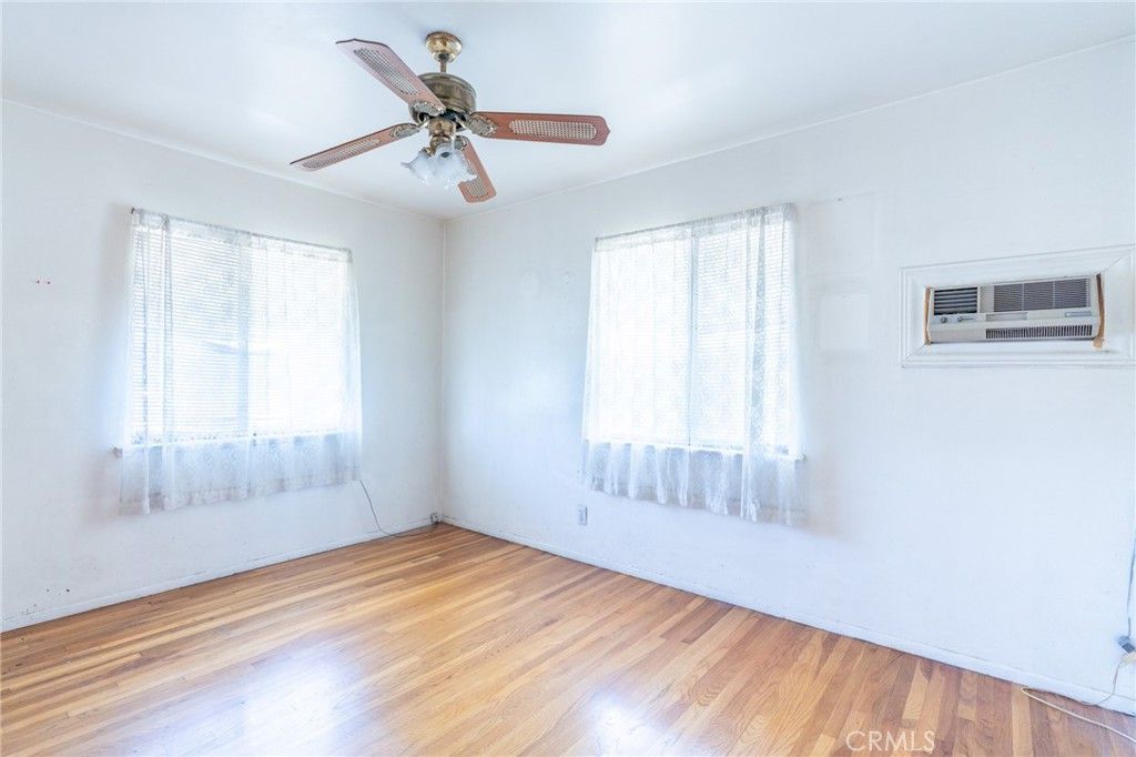 Image 22 of property listing at 10243 Saratoga Avenue, Montclair, CA 91763