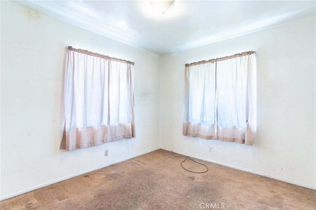 Image 28 of property listing at 10243 Saratoga Avenue, Montclair, CA 91763