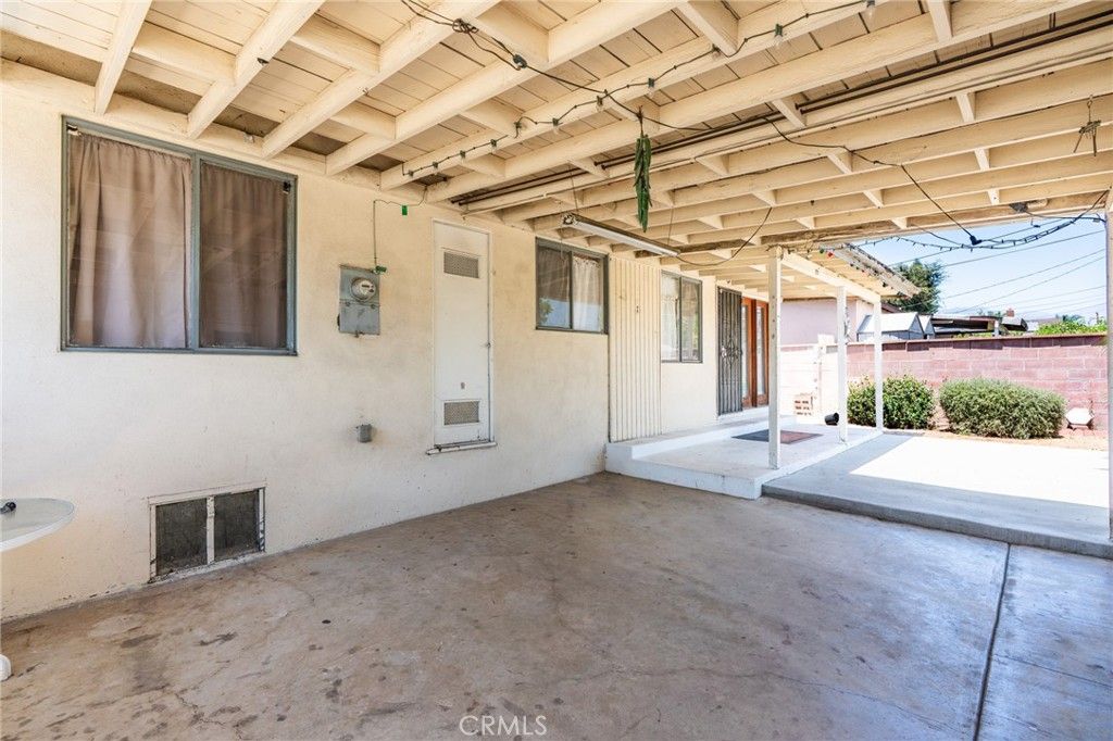 Image 31 of property listing at 10243 Saratoga Avenue, Montclair, CA 91763